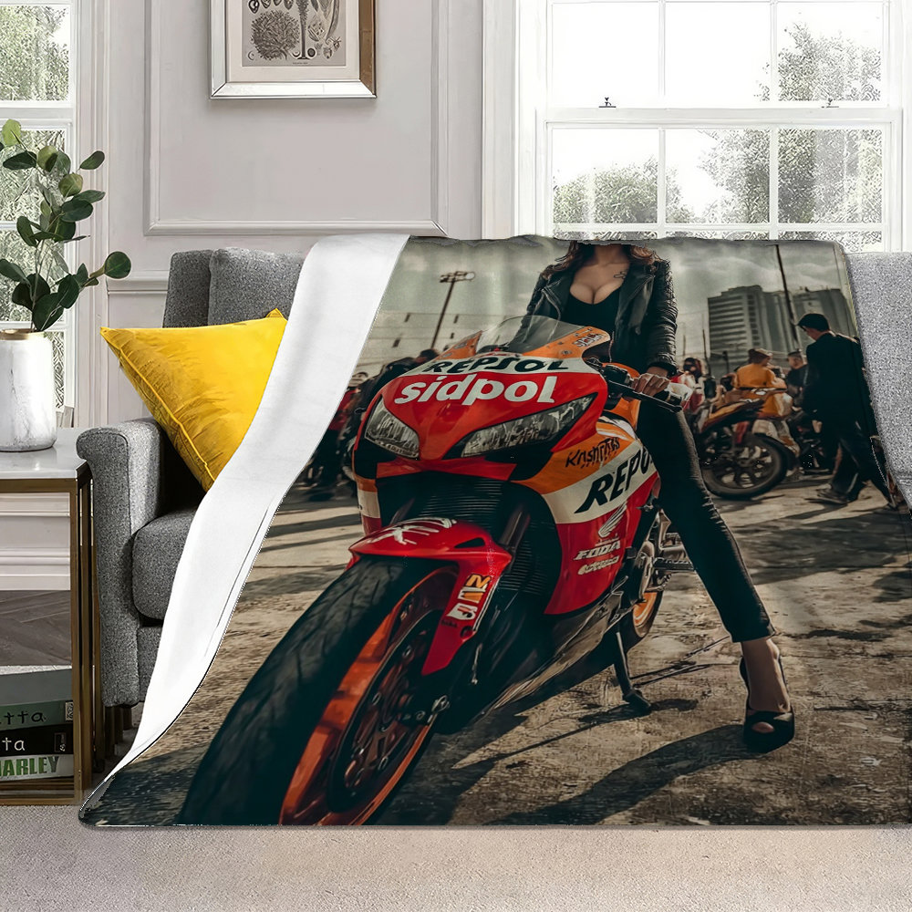 بطانية جميلة مطبوعة من الفلاني - مراجعة Home Textiles Trends وسعره